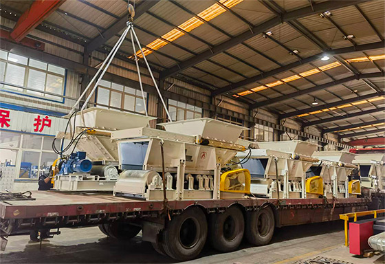 八臺(tái)帶式給煤機(jī)整裝待發(fā)！山東礦安機(jī)電產(chǎn)品再赴甘肅慶陽(yáng)